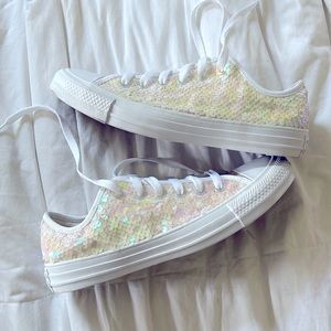 Converse Chuck Taylor All Star Iridescent Sequin Low Tops
